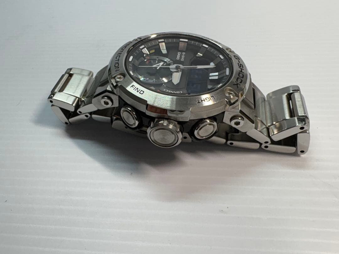 美品❗️CASIO・ G-SHOCK・GSTーB200D・ソーラー・スマホリンク