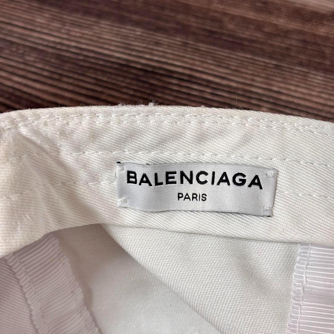 【人気 】バレンシアガ ベースボールキャップ ユニセックス ホワイト ロゴ刺繍