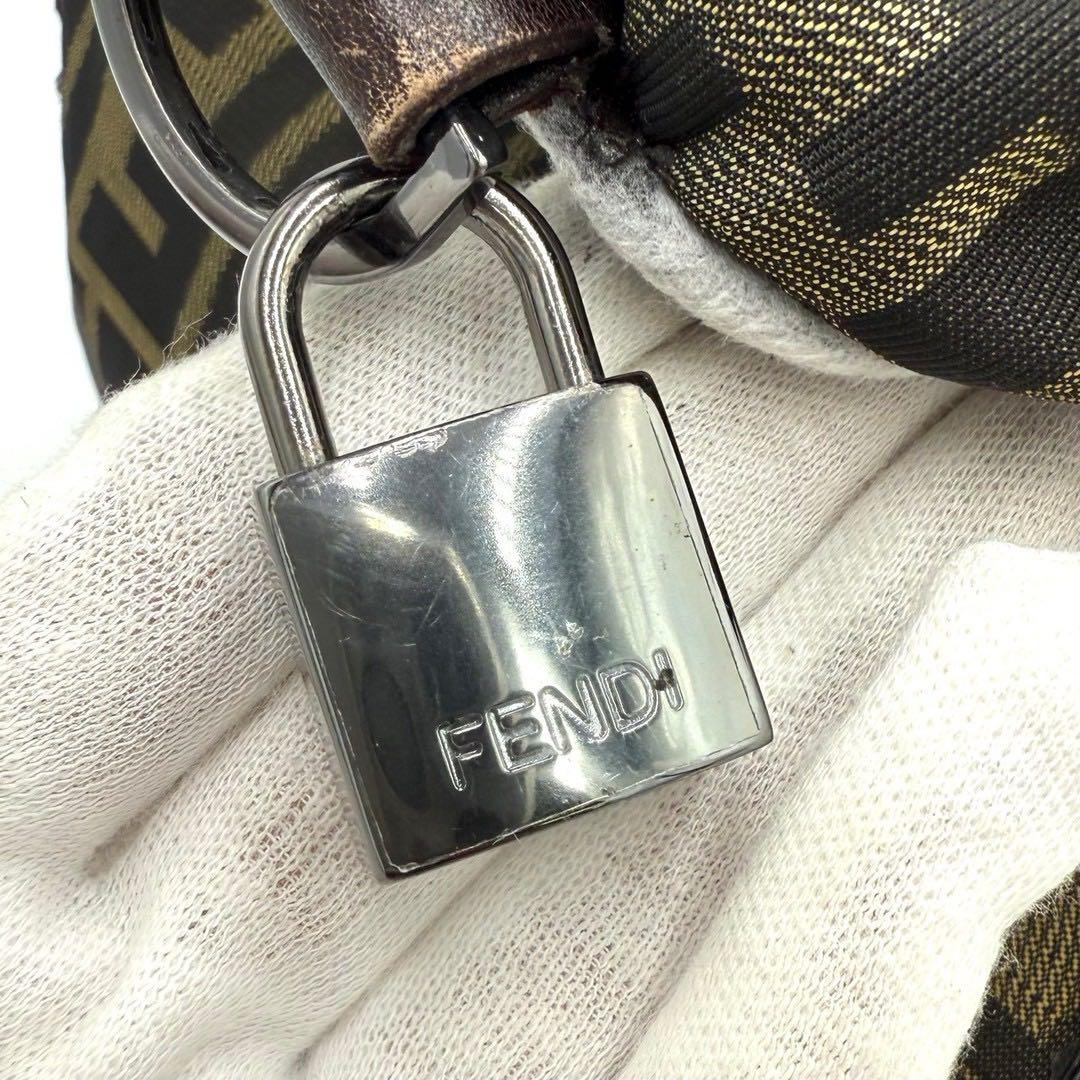 フェンディ ズッカ ボストンバッグ ショルダーバッグ バッグ　キャンバス 総柄