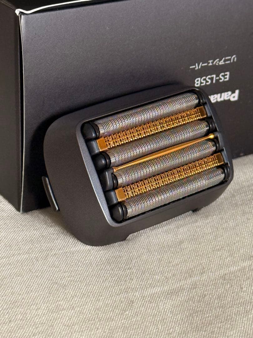 y*o様 Panasonic ES-LS5B ラムダッシュ6枚刃髭剃り(値下げ可