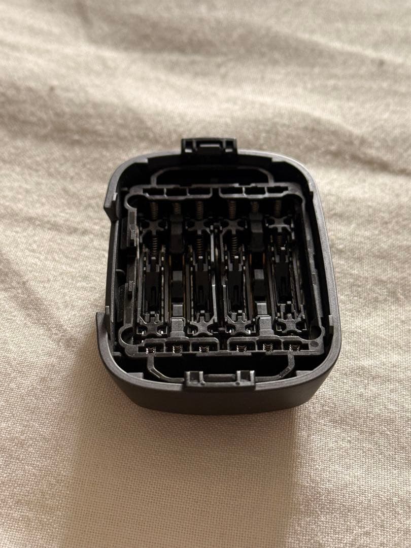 y*o様 Panasonic ES-LS5B ラムダッシュ6枚刃髭剃り(値下げ可