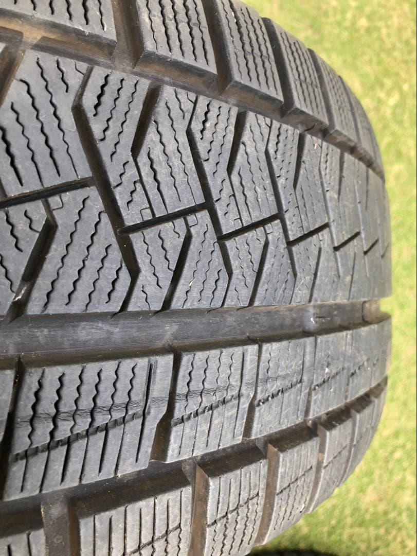 トヨタ　アルファード30系17インチ純正アルミ　スタッドレス225/60R17