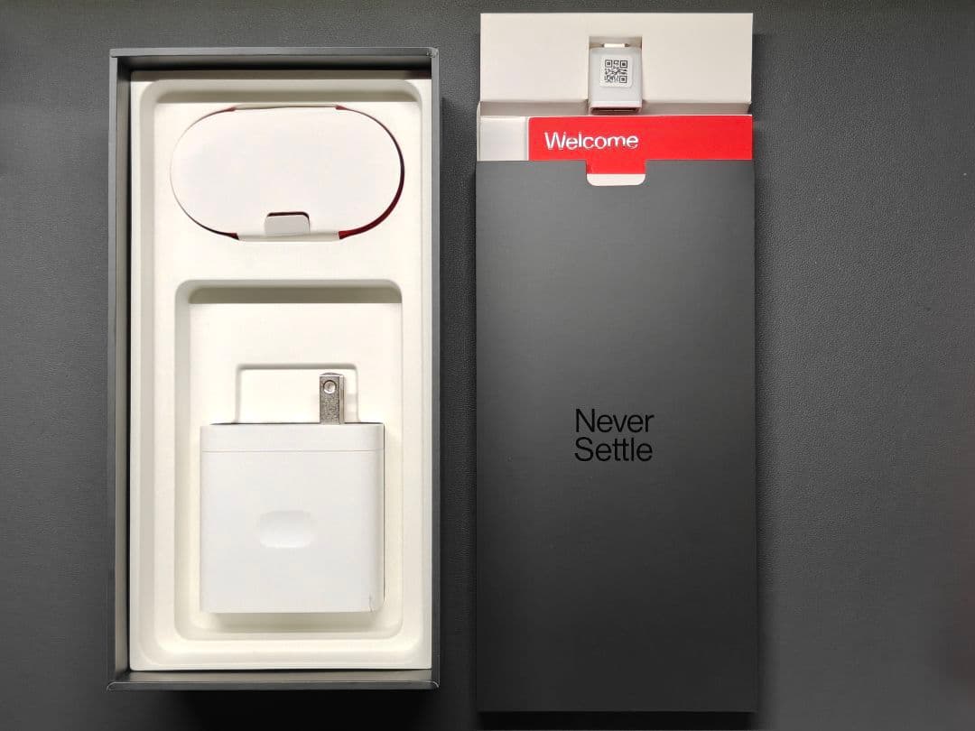 【美品/グローバル版】OnePlus12 ブラック