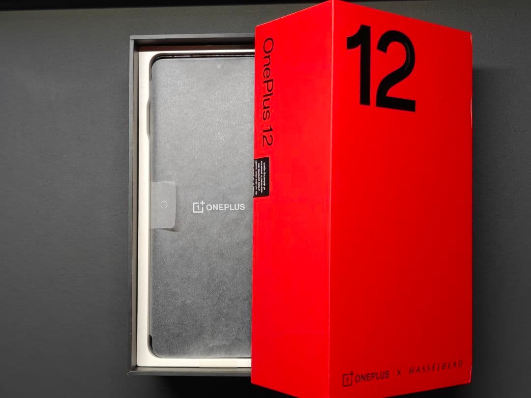 【美品/グローバル版】OnePlus12 ブラック