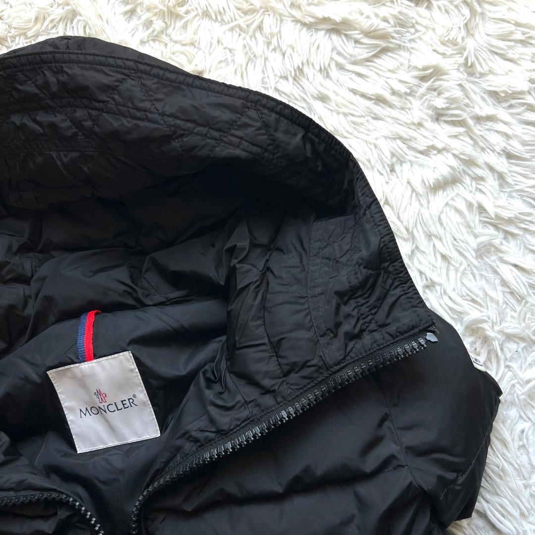 中古良品 モンクレール NESEA ネセア 1 QRコード鑑定済 ブラック 黒