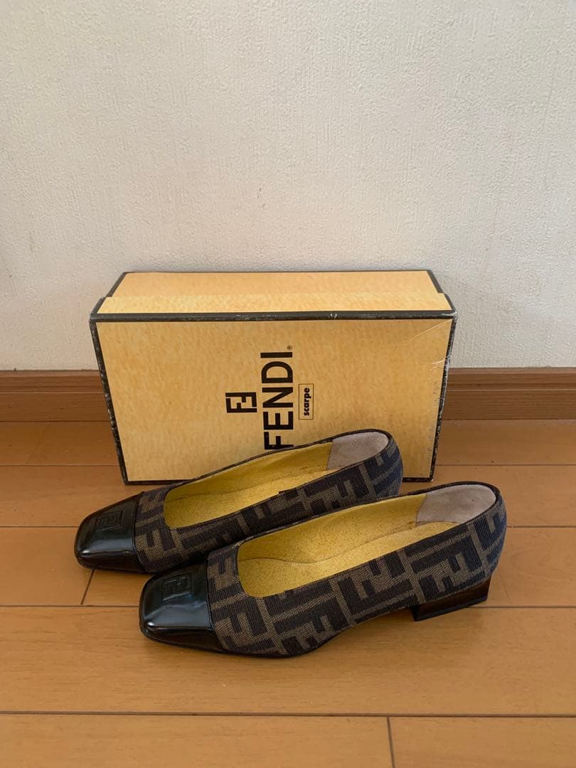 美品✨　フェンディ　ズッカ柄　パンプス　ヒール　37→24cm