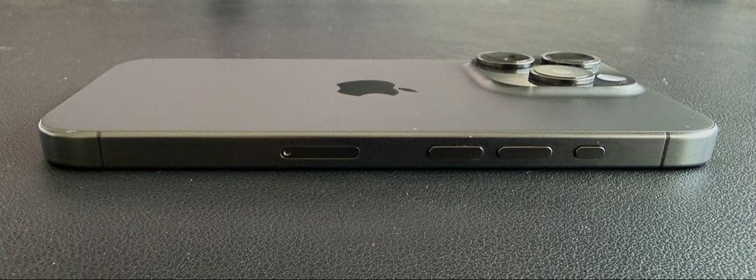 Apple iPhone 15 Pro 92% ブラックチタニウム　128GB