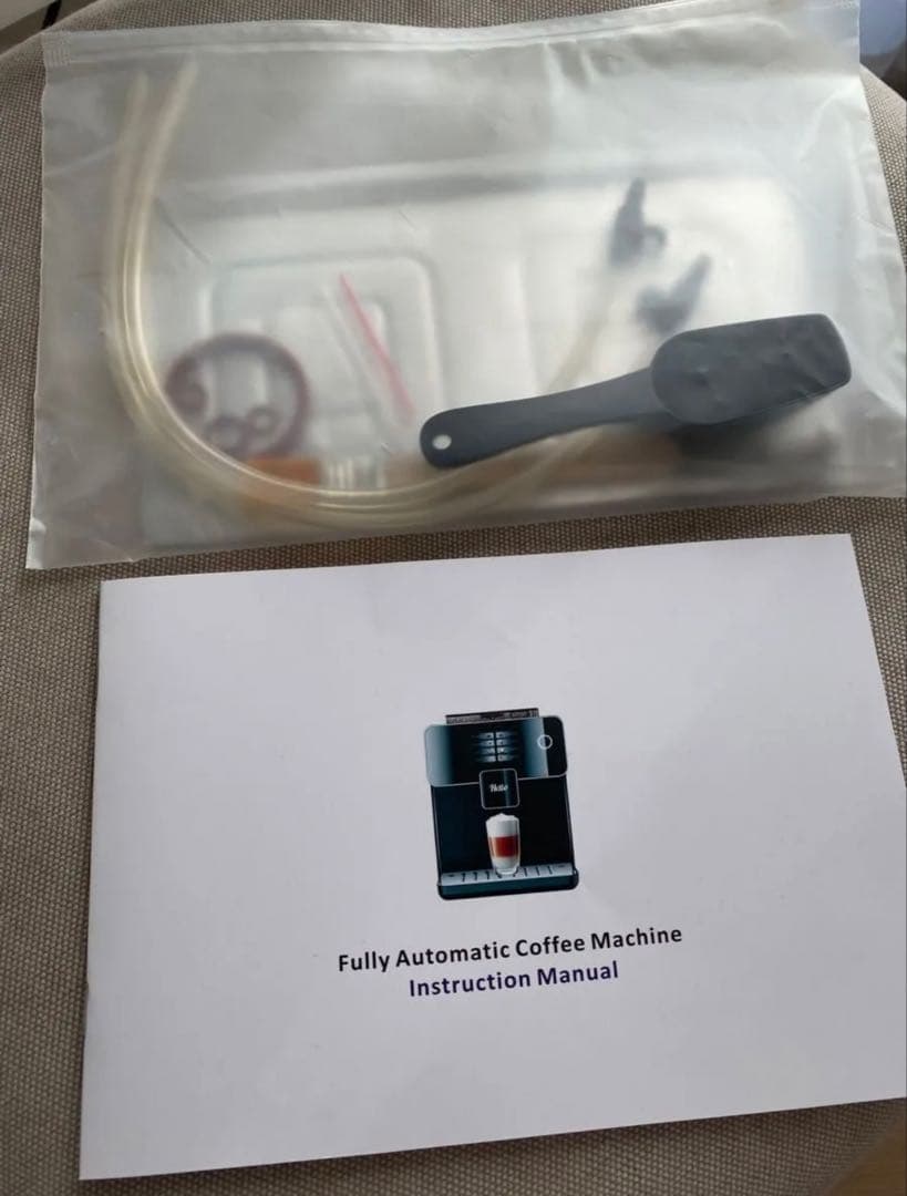 【200v】全自動エスプレッソマシン【ミルク自動泡立て付き】【タッチスクリーン】