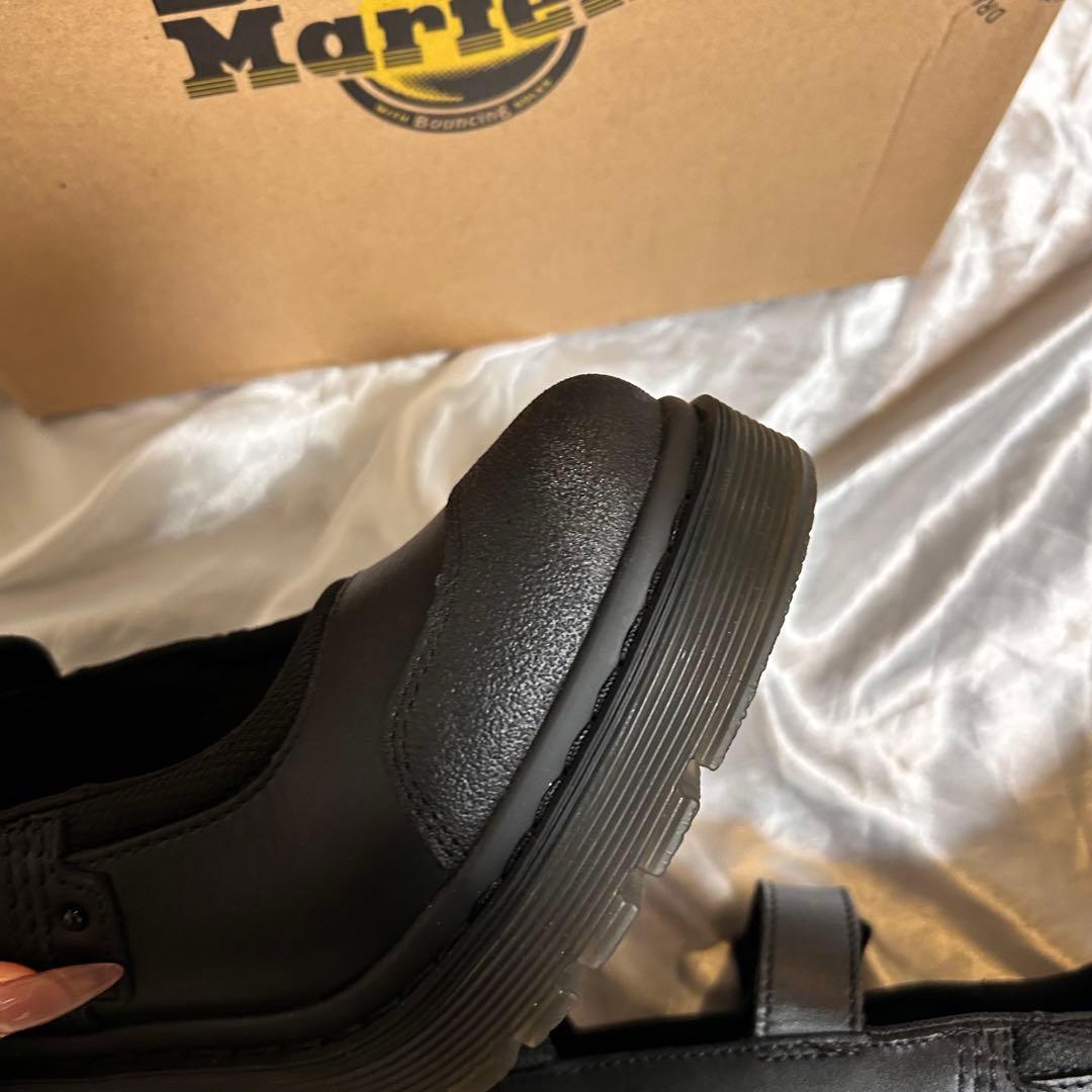 Dr.Martens EVIEE TECH MONO メリージェーン シューズ