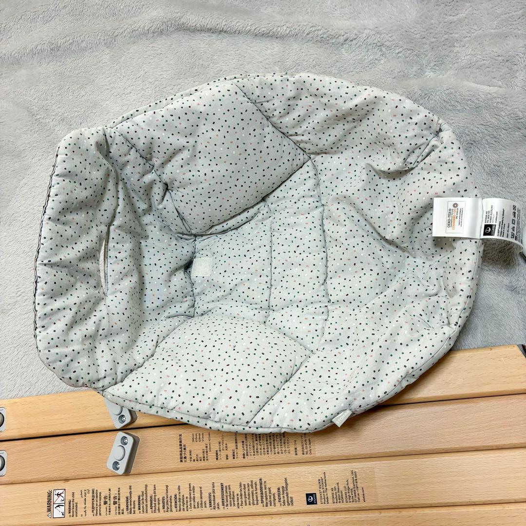 ストッケ　クリック　ハイチェア　グレー　クッション付