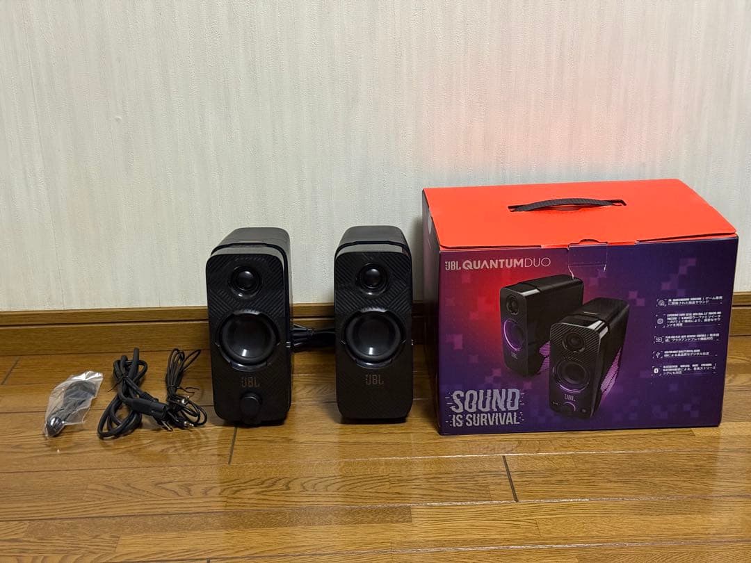 JBL Quantum Duo スピーカー
