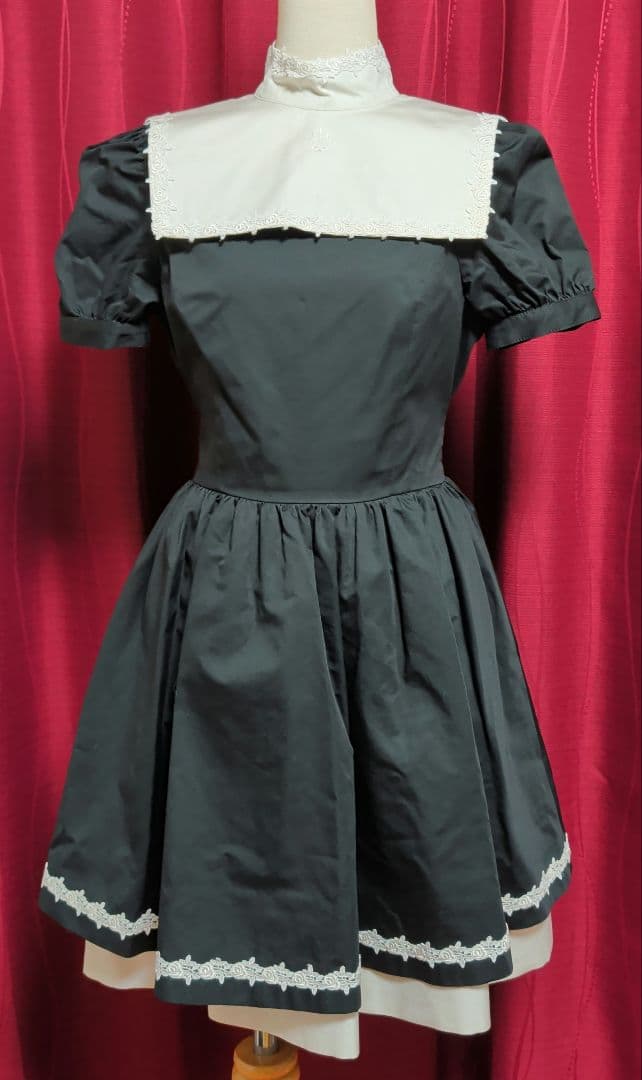 Moi-meme-Moitie　シスター風ワンピース　モワティエ