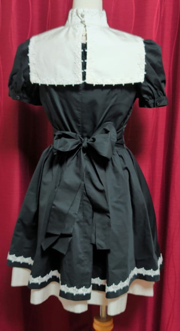 Moi-meme-Moitie　シスター風ワンピース　モワティエ