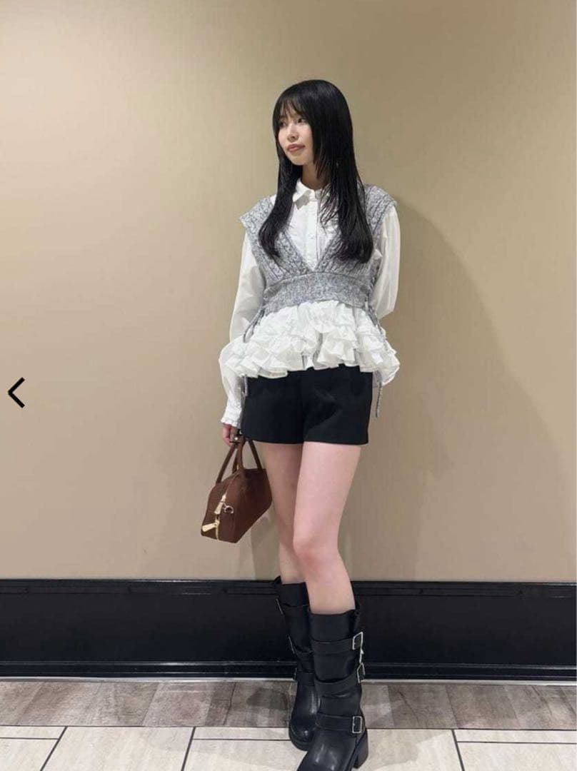 LILY BROWN ホイップフリルヘムブラウス