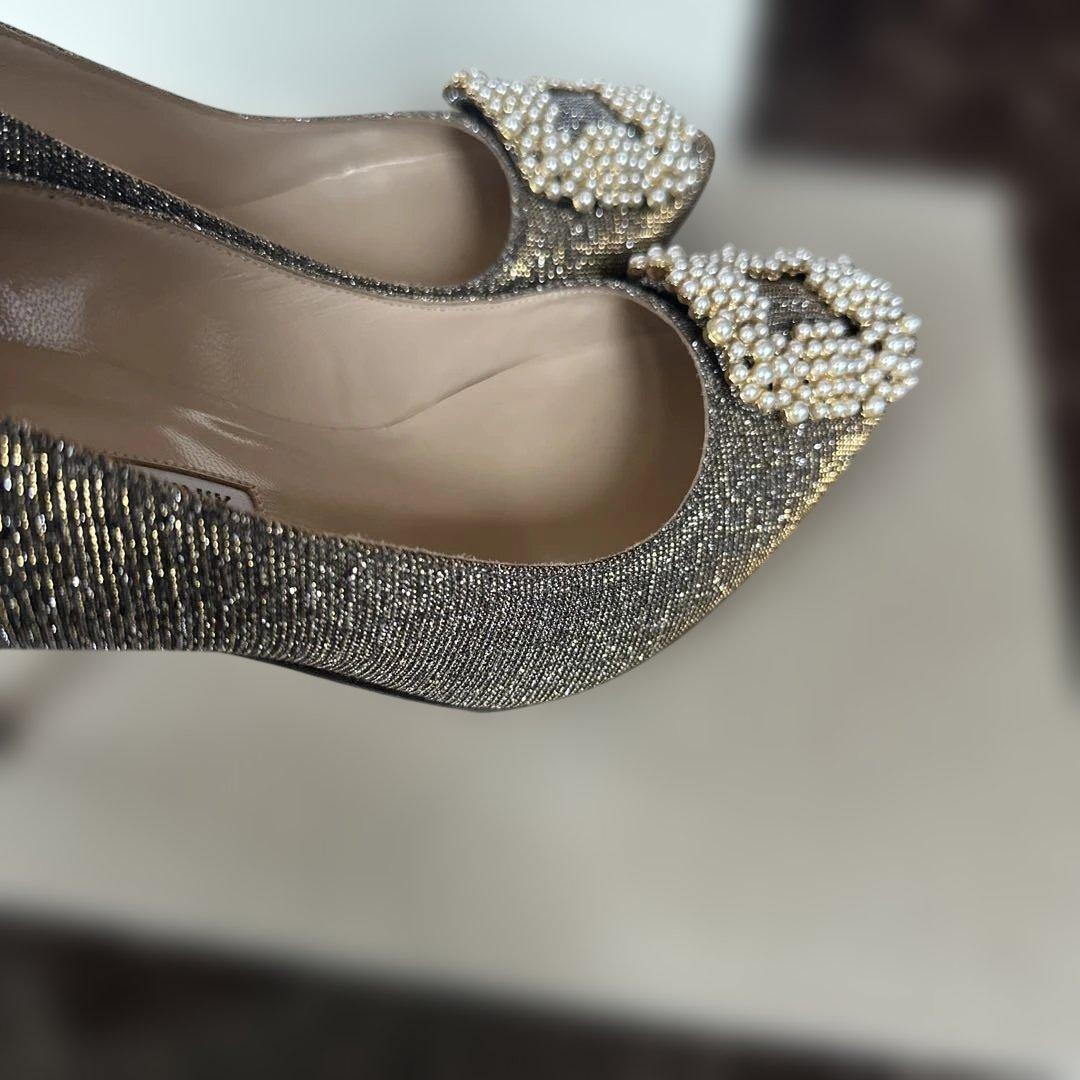 ゆきんこ　ManoloBlahnikマノロブラニク パールビジューパンプス