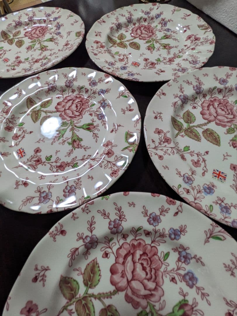 JOHNSON BROTHERS 花柄プレート 5枚セット　未使用　お値下げ中