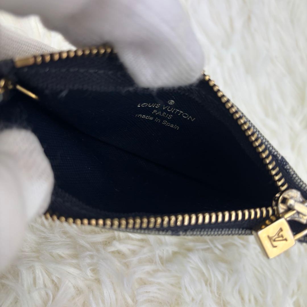 ルイヴィトン モノグラムミニ ポシェット クレ ケース ネイビー