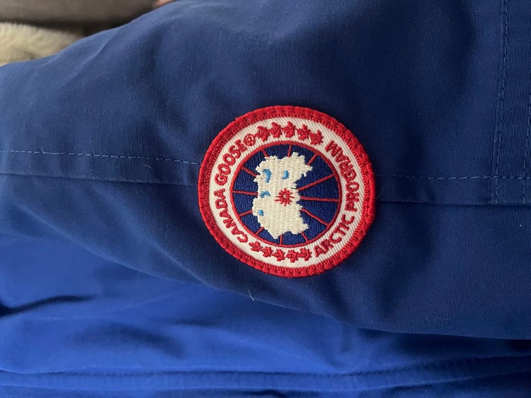 カナダグース青ダウンコート【状態非常に良い】