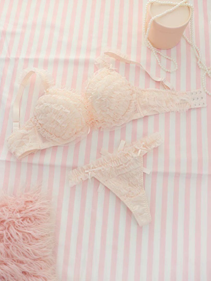 バレンタインハートブラG75ピンクほか