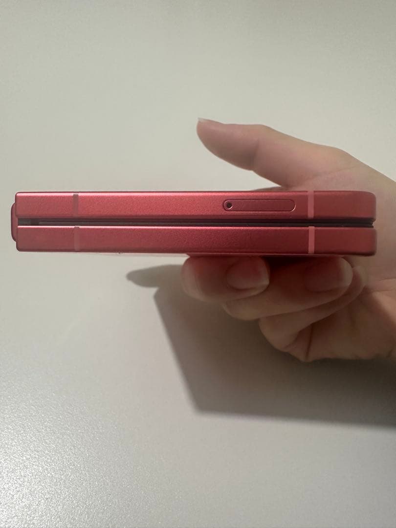 値下げ Galaxy Z Flip7 折りたたみ 美品 256G SIMフリー