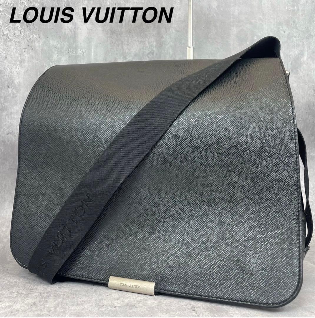 【良品✨】 ルイヴィトン ヴィクトール メッセンジャーバッグ ショルダー 緑