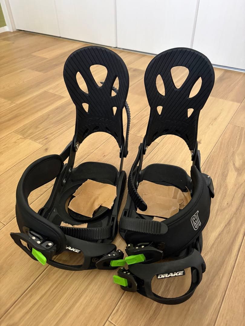 ドレイク ビンディング