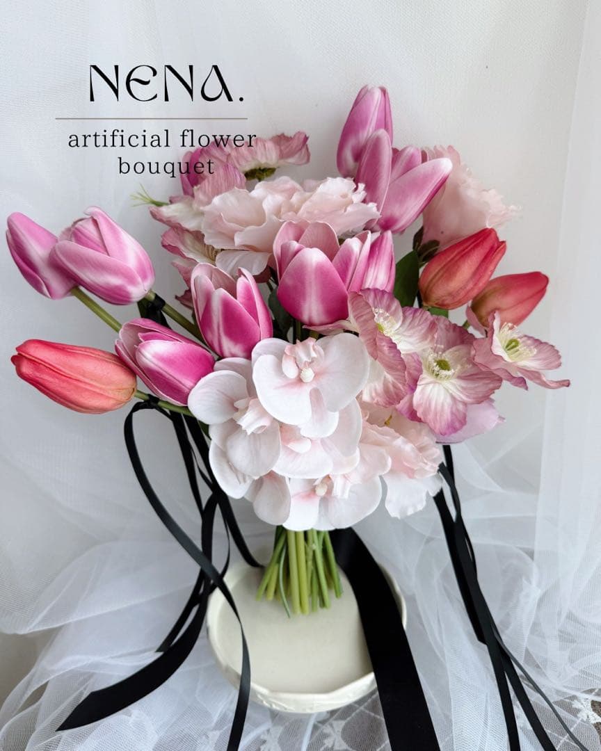 春を束ねたウェディングブーケ　花束　造花　チューリップ