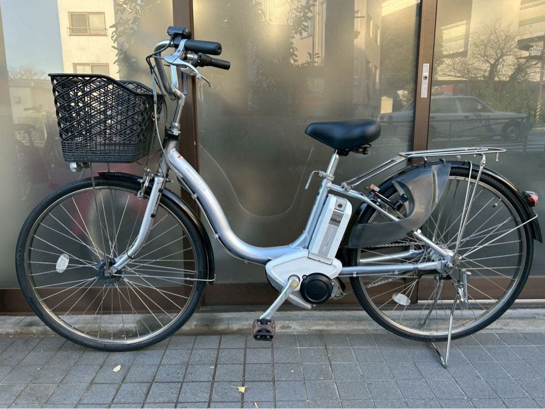 中古電動自転車　ヤマハ　パスナチュラ　シルバー　極上バッテリー！　横浜