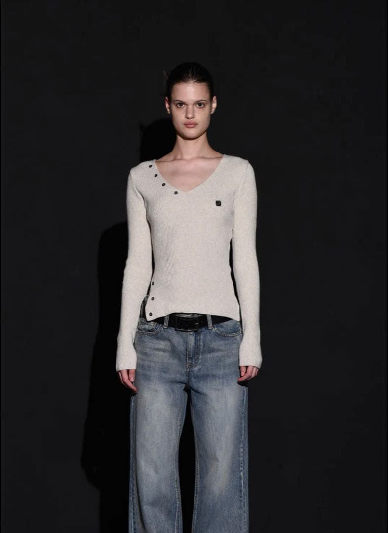 BOHEMSEO BUTTON V-NECK SLIT KNIT ニット 韓国