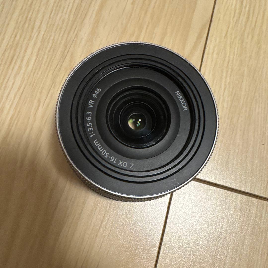Nikon Z fc ミラーレスカメラ16-50mm レンズキット