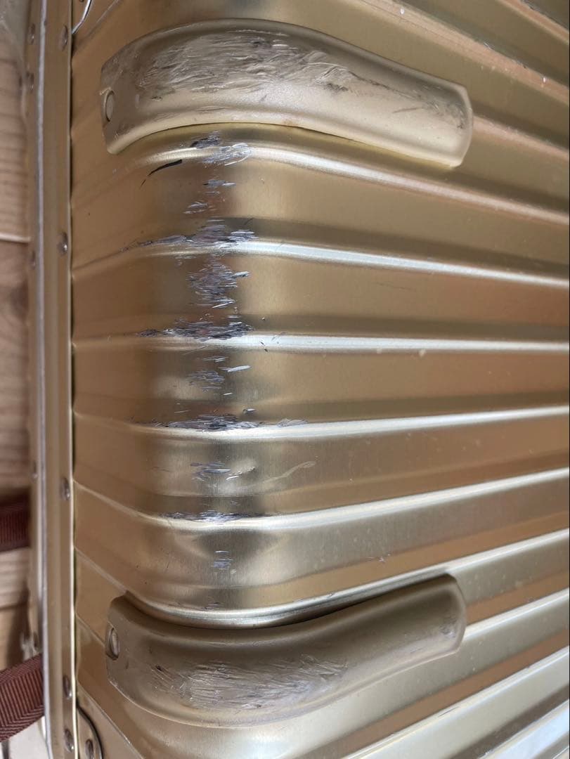 RIMOWA ゴールド スーツケース 小型