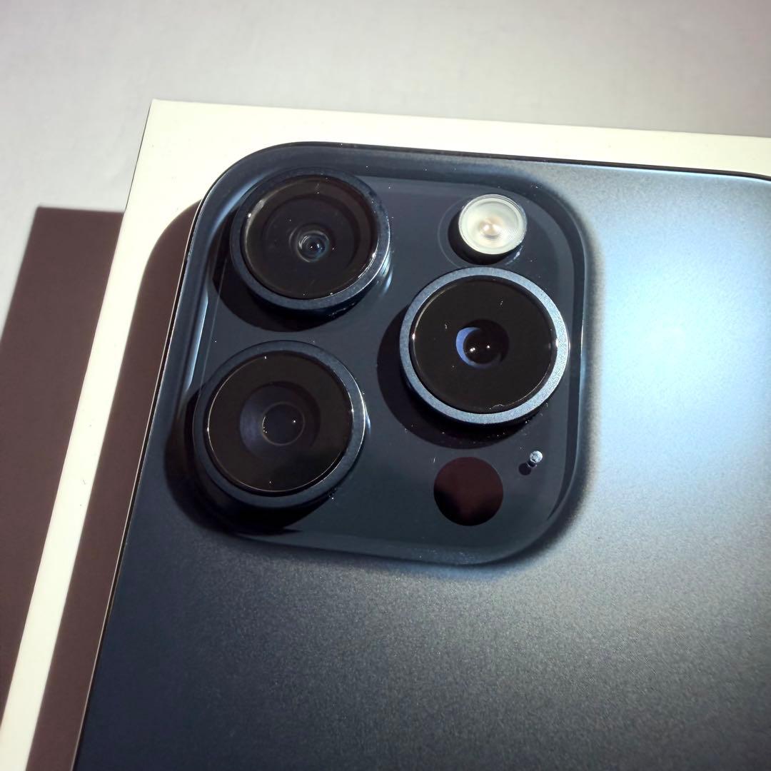 最終値下 iPhone 15 pro 256gb ブルーチタニウム SIMフリー