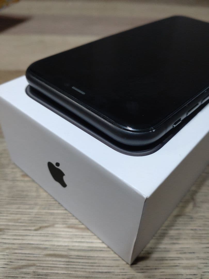 iPhone11/128G/ブラック/SIMフリー/ジャンク/新品バッテリー