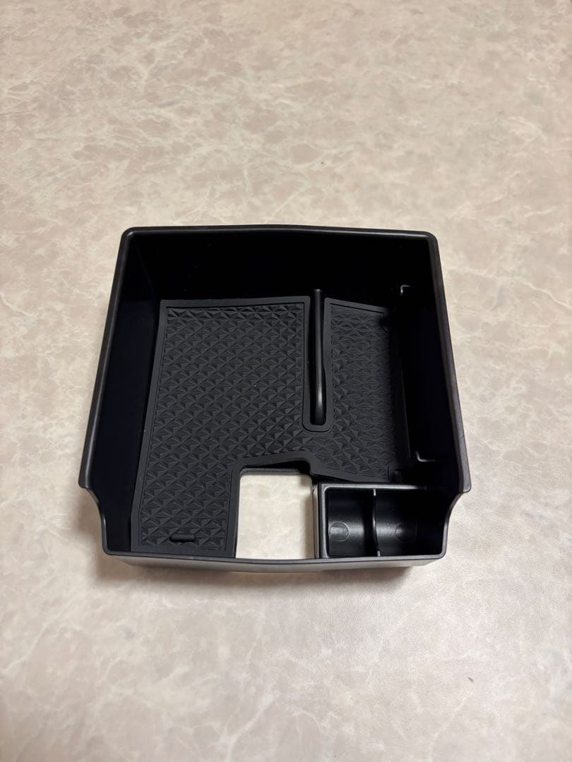 カローラクロス　内装パーツ