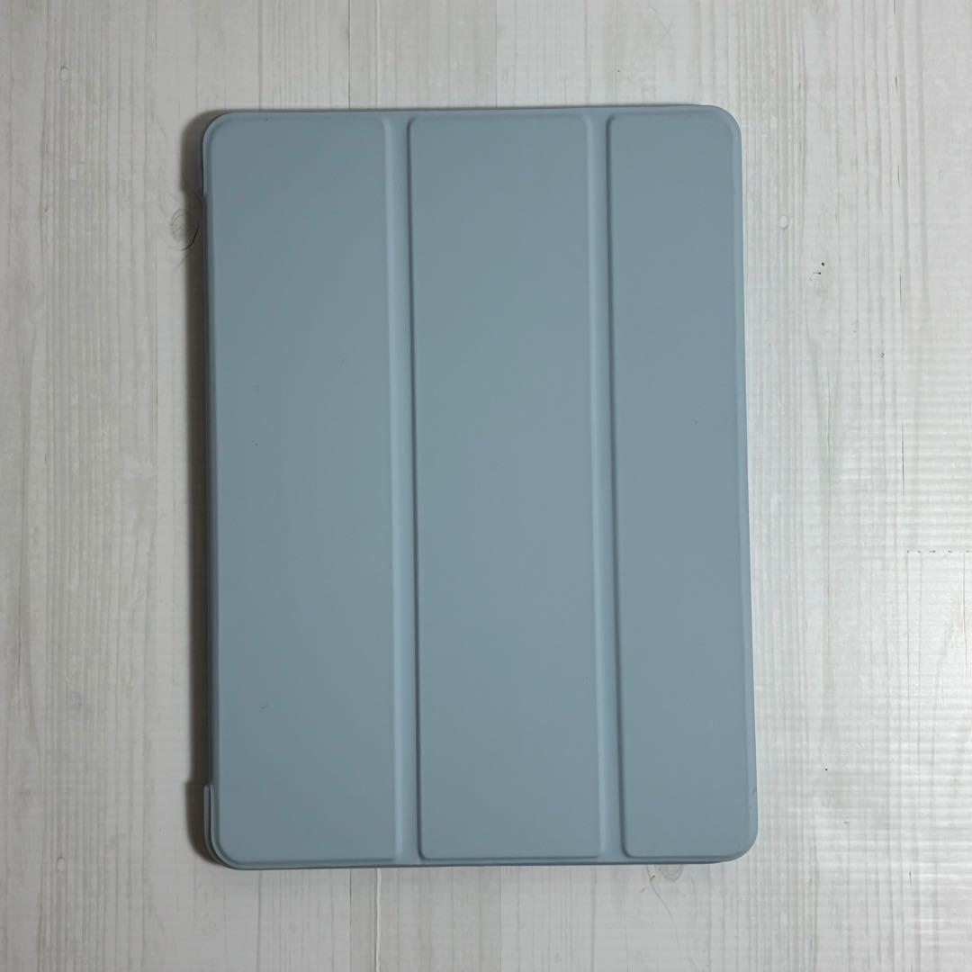 iPad 第5世代 32GB ゴールド ケース付き 美品