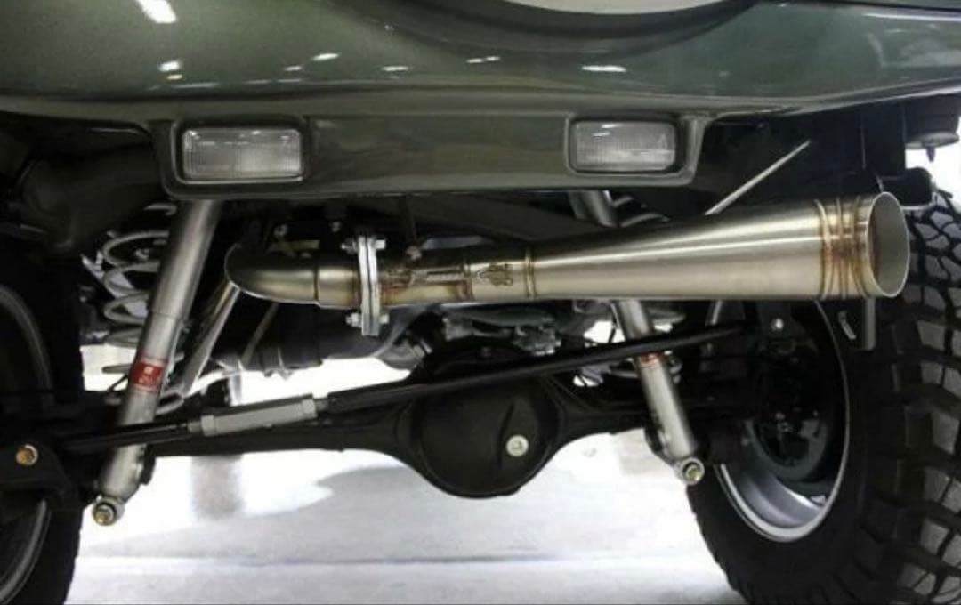 専用Bluefin スズキ ジムニー (JB23) 車マフラー メガホン