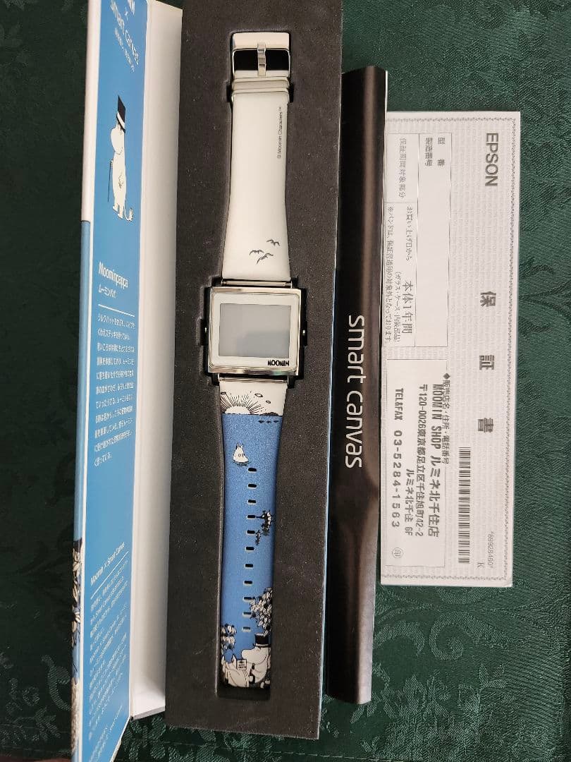 ◇美品◇MOOMIN Smart Canvas デジタル腕時計 (ムーミンパパ)