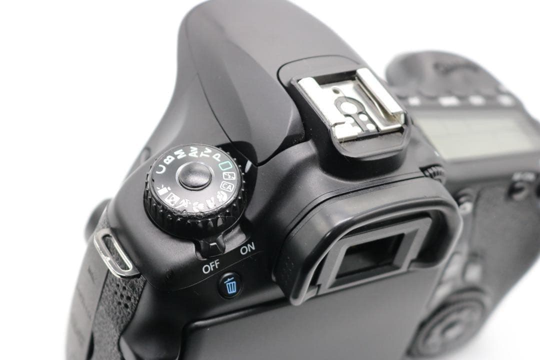 美品 【Canon EOS 60D ダブルレンズセット】 初期不良返品対応あり