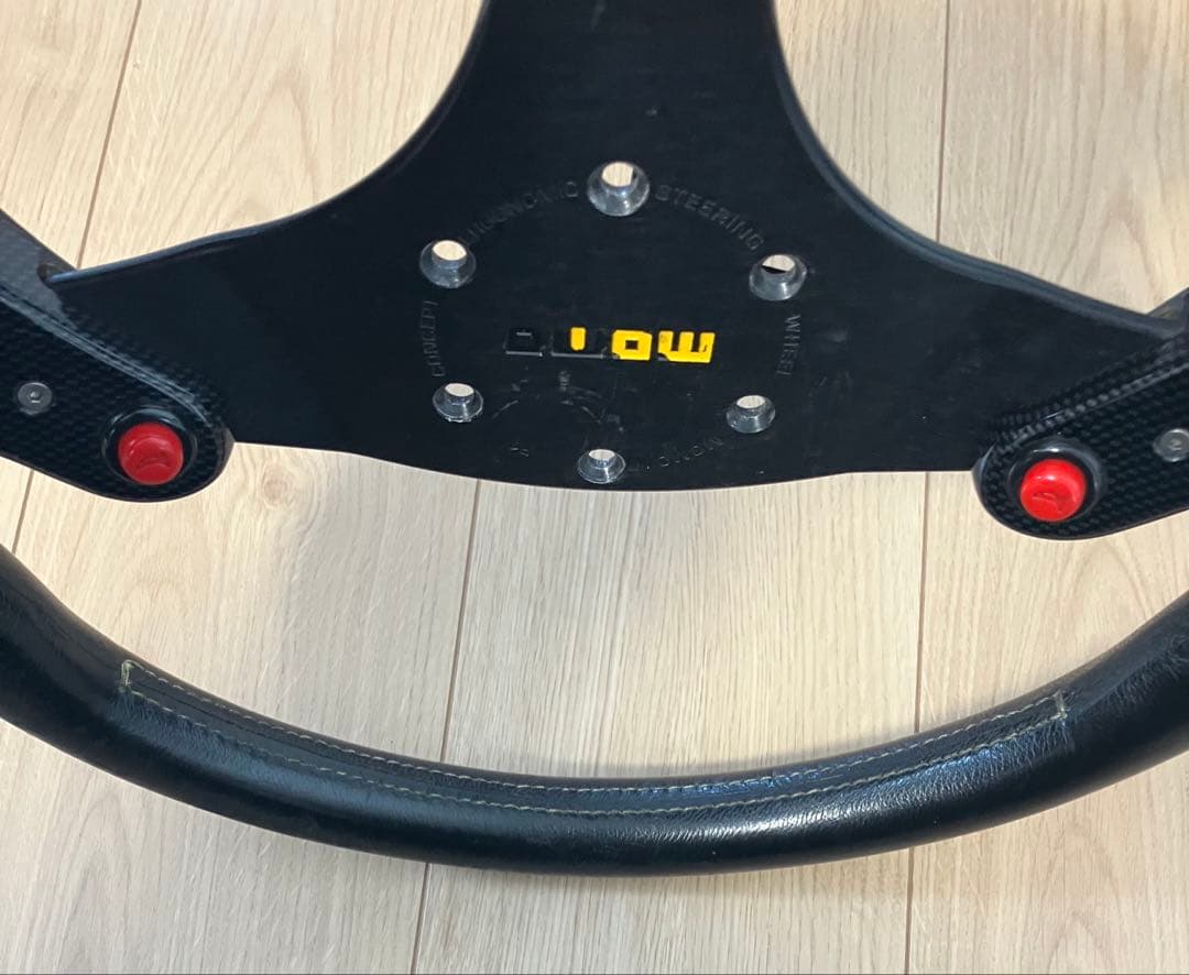 希少★momo F1 consept モモ ステアリング スパイダー 35π