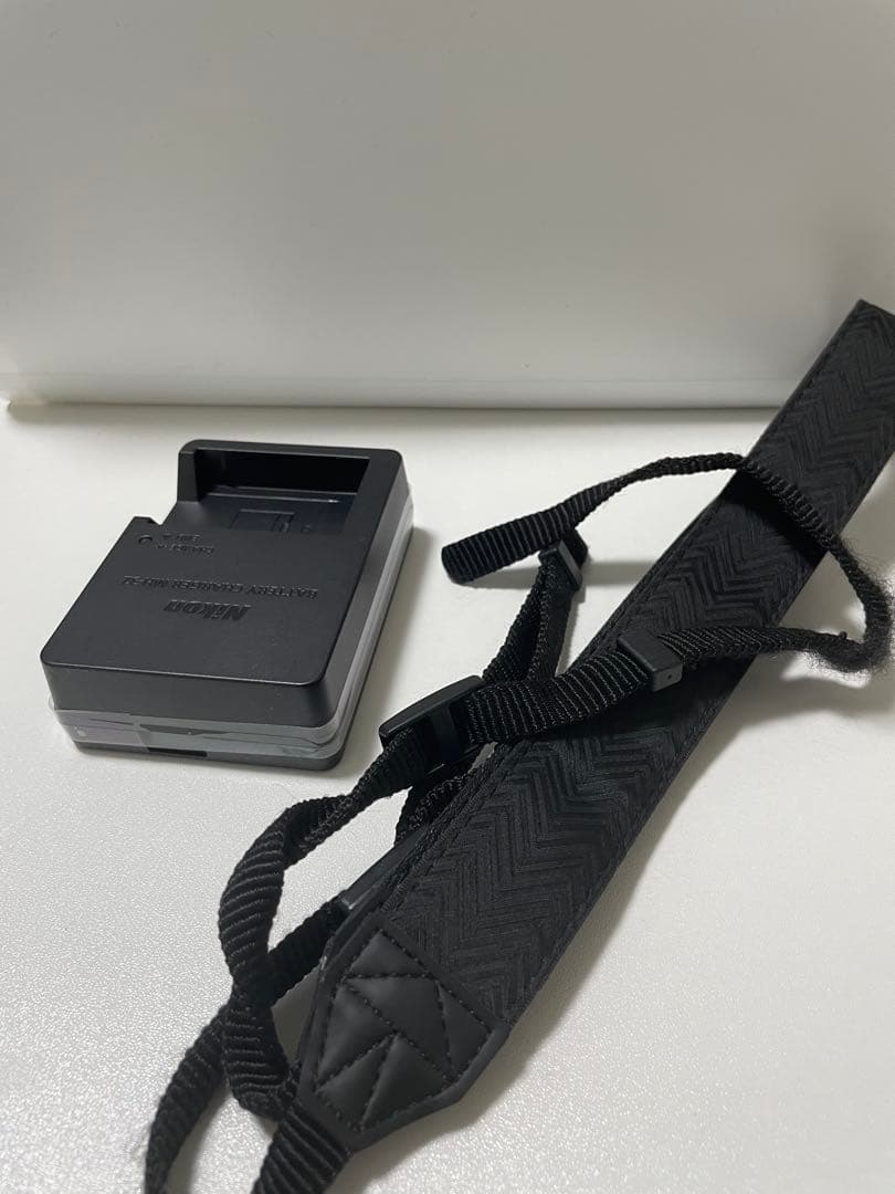 Nikon Z fc ミラーレスカメラ シルバー 16-50VRレンズキット