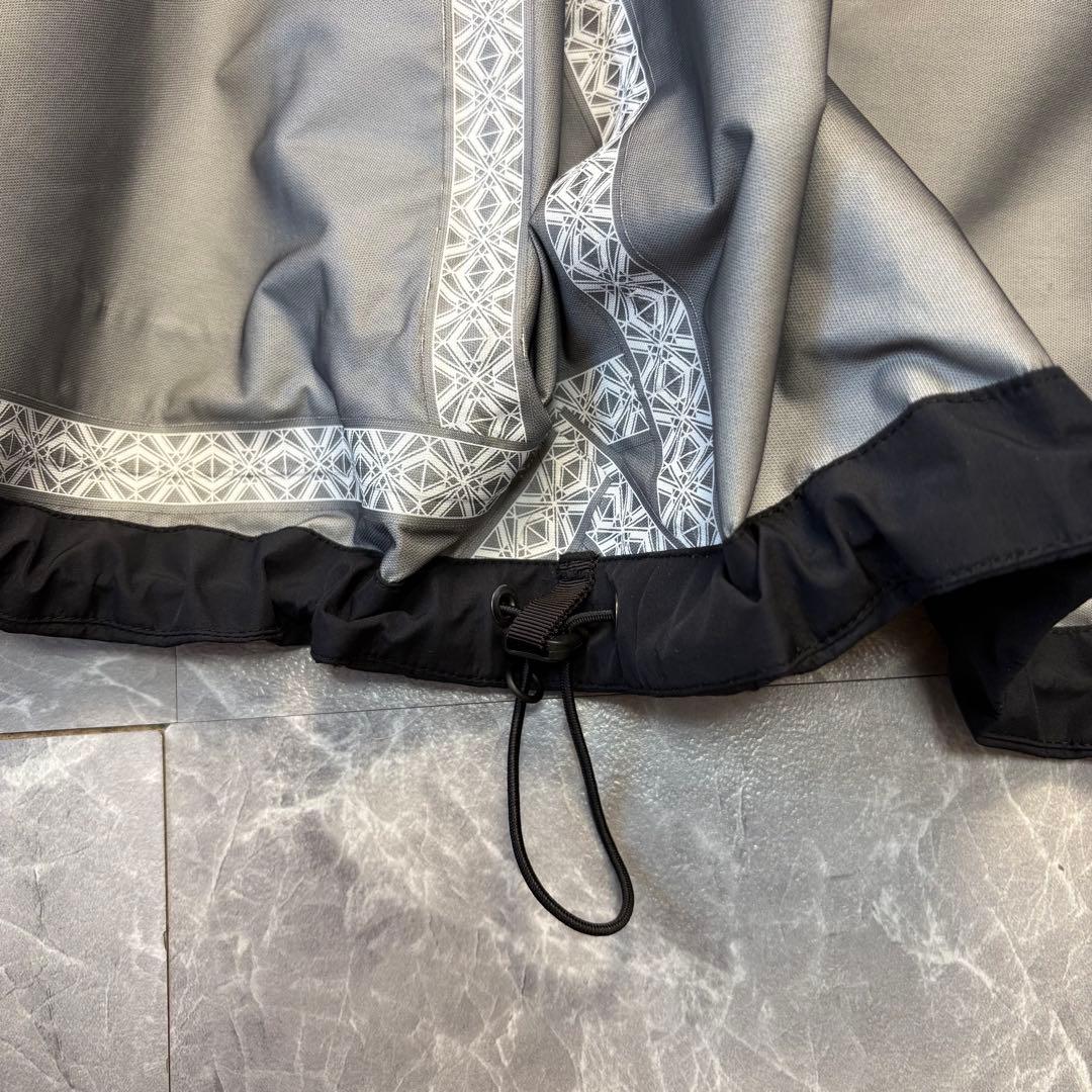 美品　ホワイトマウンテニアリング　マウンテンパーカー　ゴアテックス　黒　メンズ