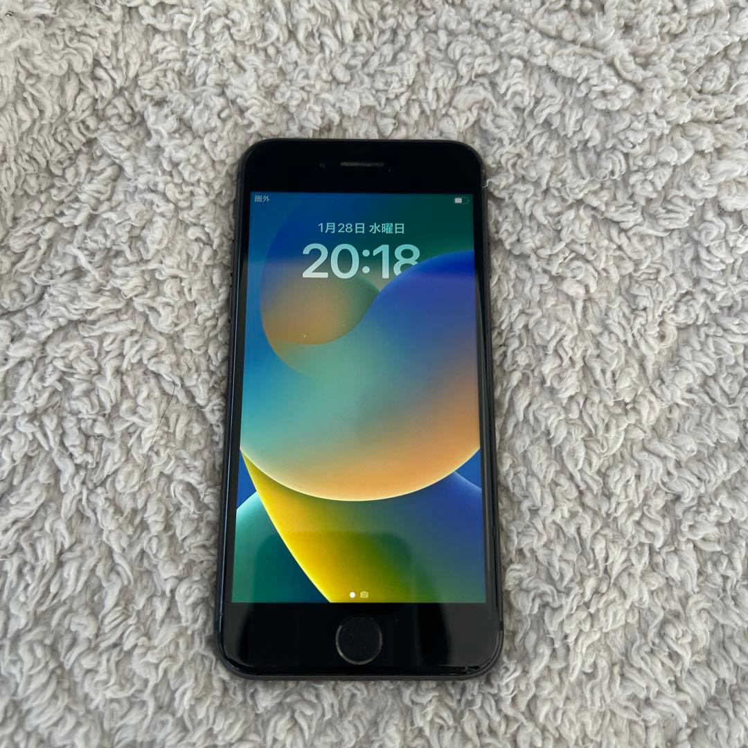 Apple iPhone 8 ブラック 本体