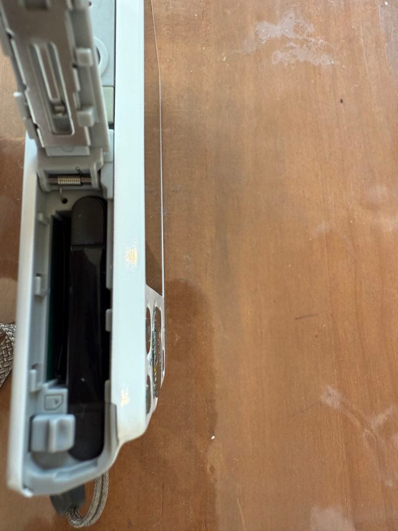 CASIO EXILIM 16.1メガピクセル デジタルカメラ