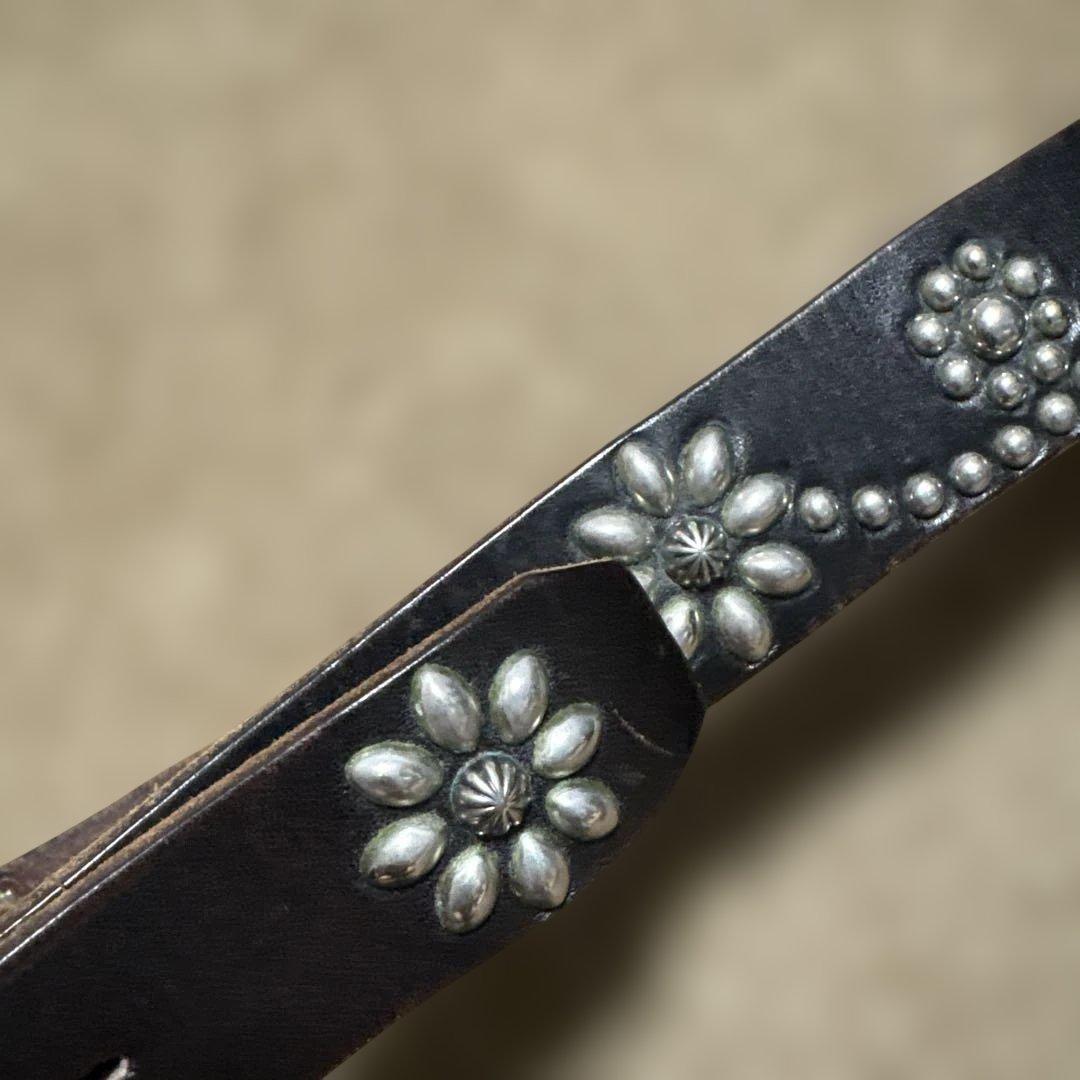 34inch HTC フラワー　スタッズベルト　ブラック　 シルバー　スタッズ