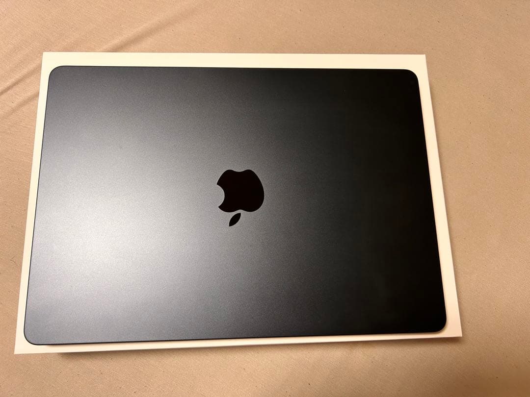 MacBook Air 本体 M2 13インチ SSD512GB メモリ24GB