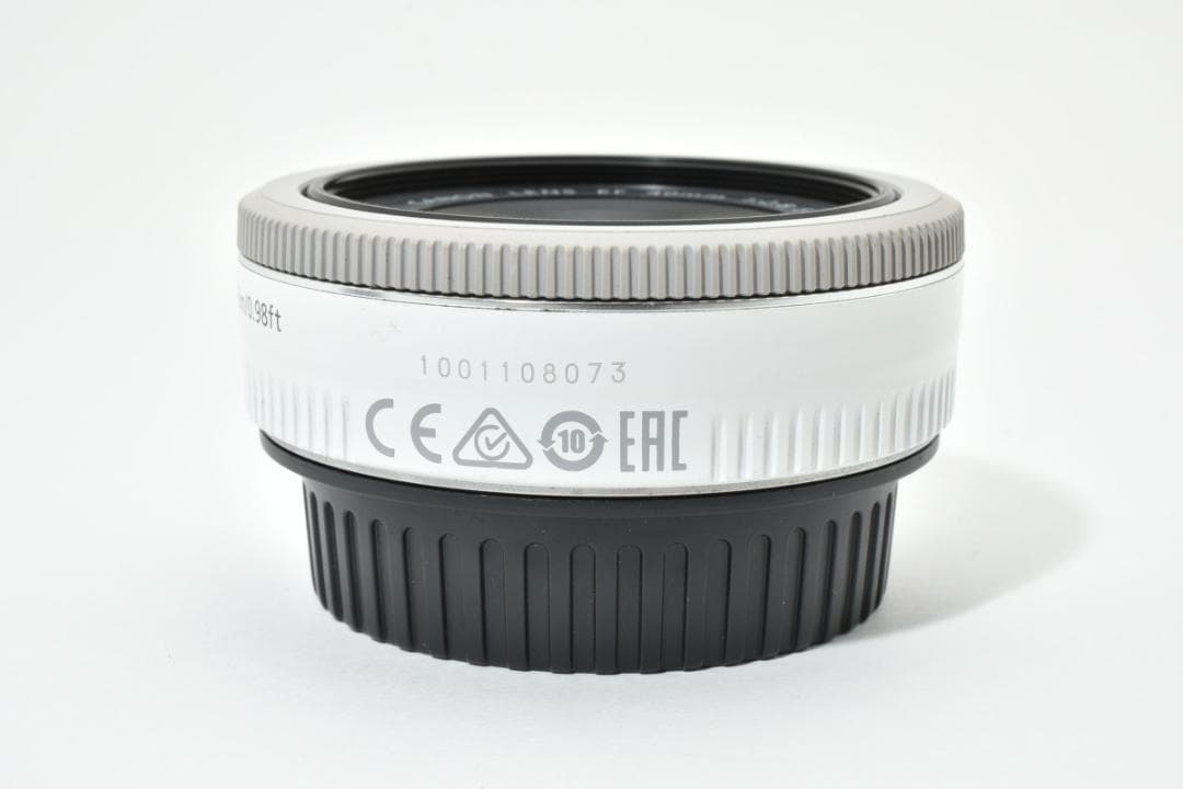 美品 Canon EF 40mm F2.8 STM 単焦点レンズ ホワイト