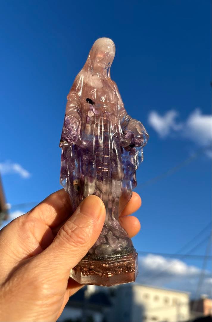 オルゴナイト　大きなマリア様　癒し　浄化グッズ