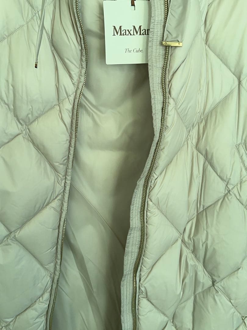 新品　マックスマーラMax Mara The Cube ダウンコートノースリーブ
