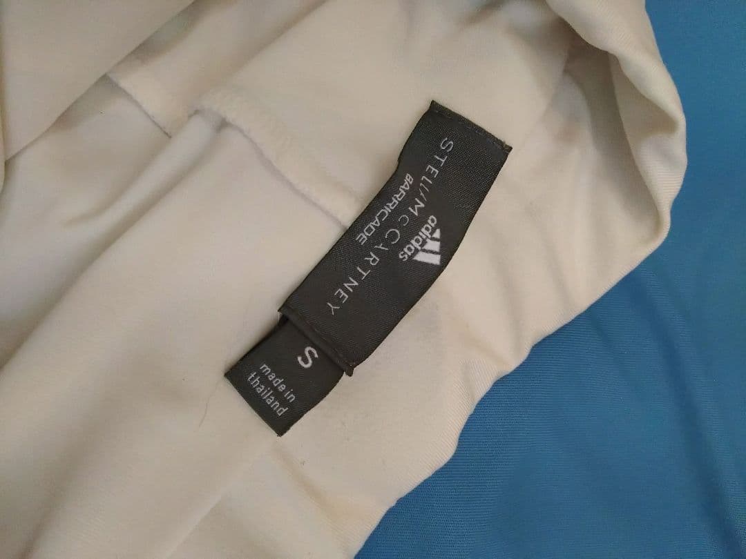 アディダス　ステラマッカートニー　スコート