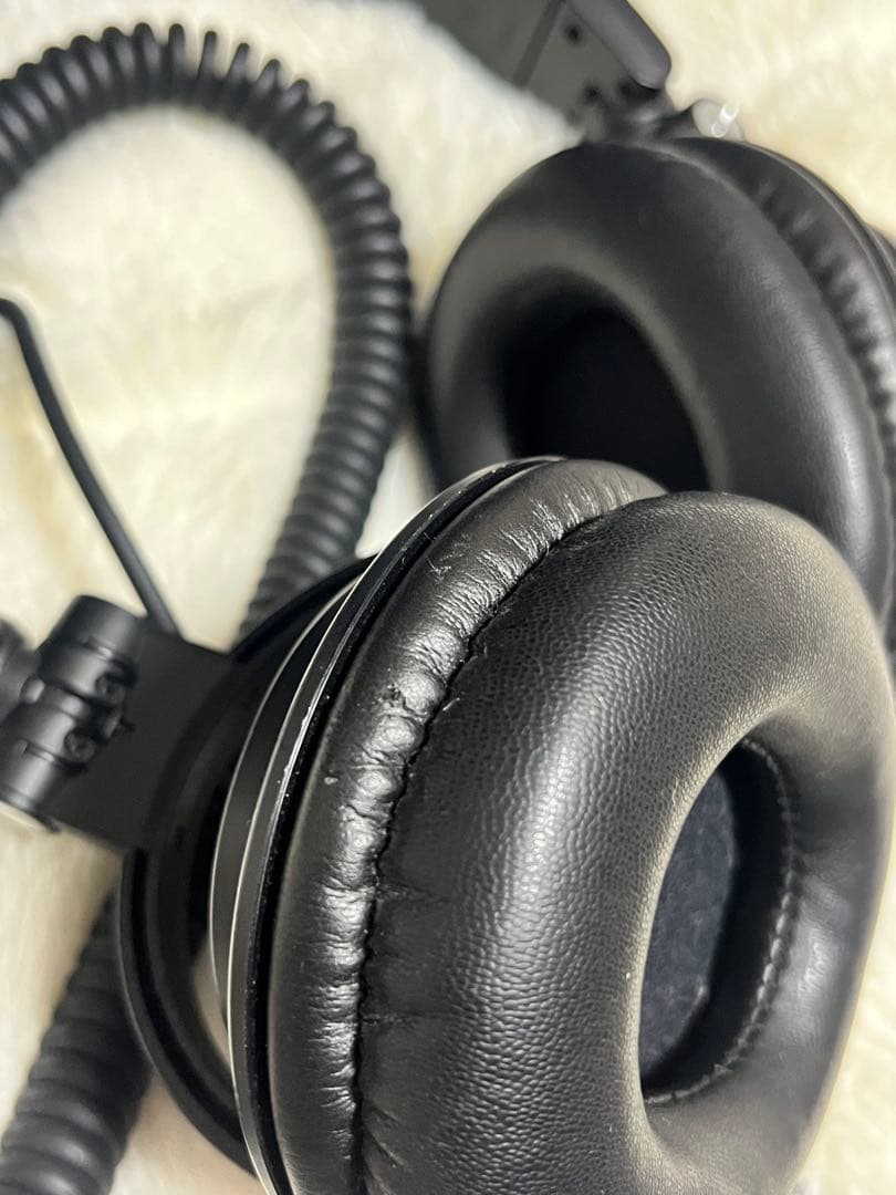 ヘッドホン audio-technica ATH-M50X